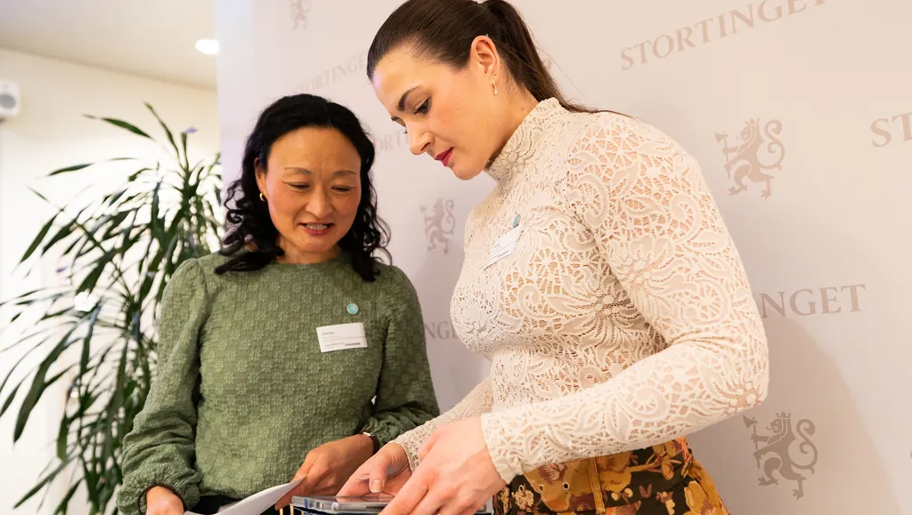 Sonja Lovise Berg og Elisabet Haugsbø